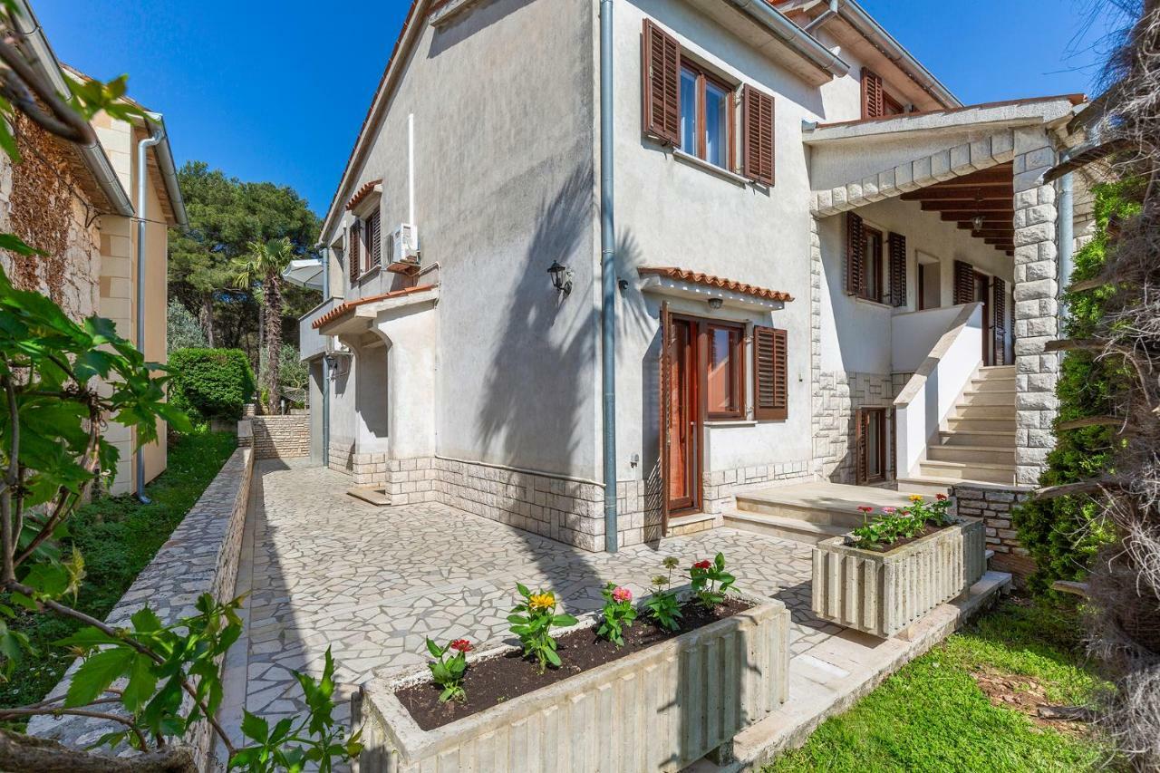 Apartments Rita Poreč Eksteriør billede