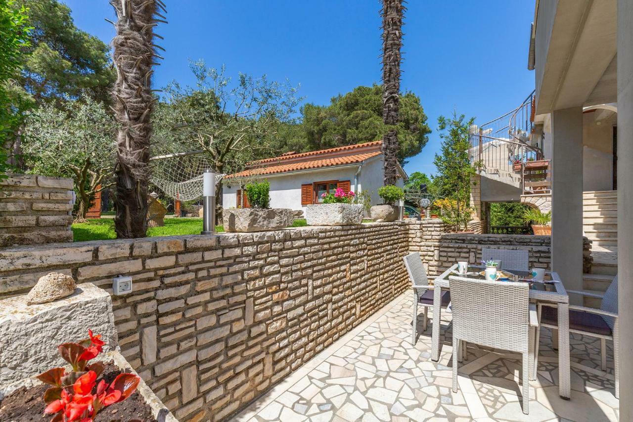 Apartments Rita Poreč Eksteriør billede