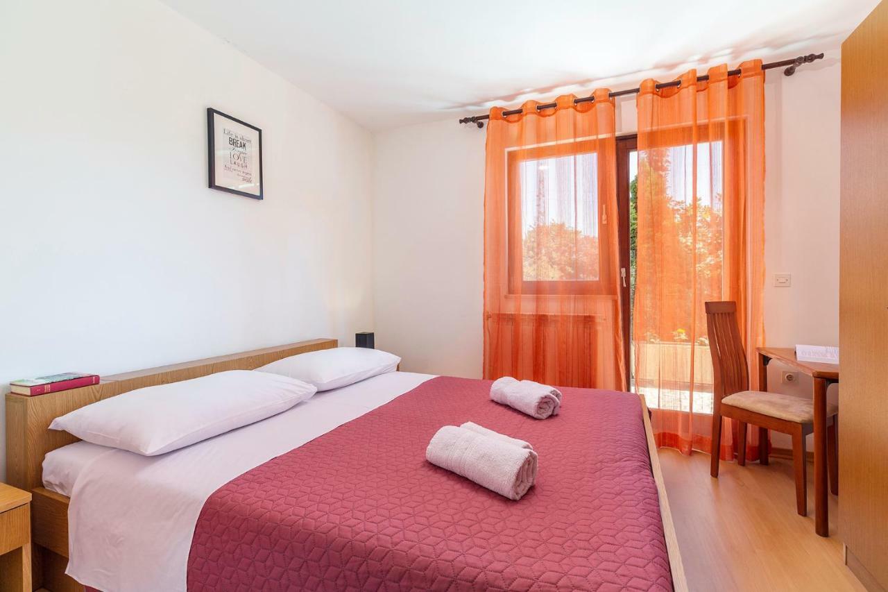 Apartments Rita Poreč Eksteriør billede